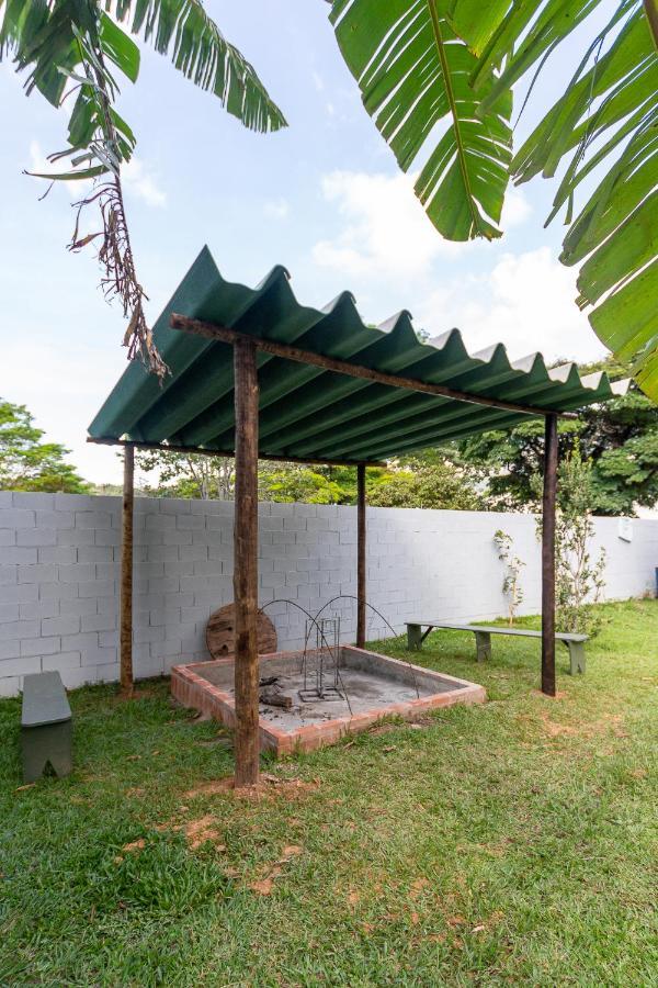 Casa Dom Quixote, Pequena Chacara No Centro Da Cidade Villa Atibaia Exterior photo